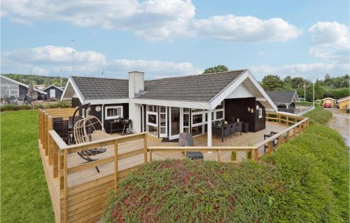 Holiday Home Oluf Ravnsvej — 4-Star Luxury Hotel in Sonder Bjert, Denmark