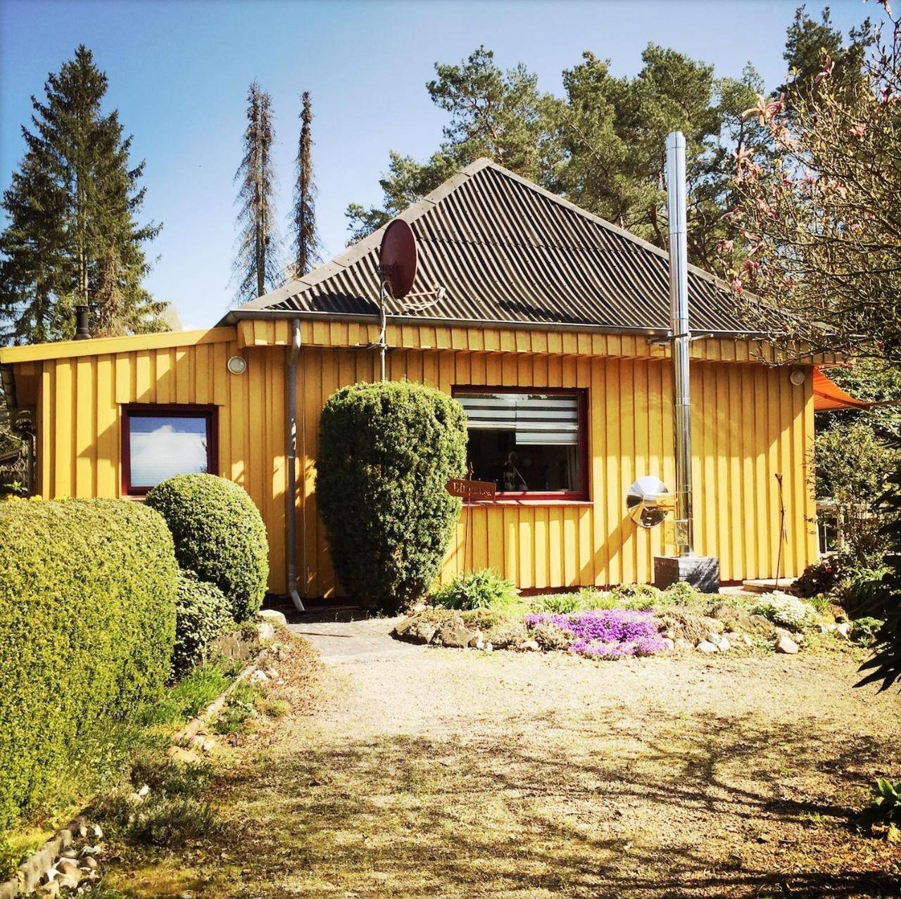 Gelbes Haus bei Mardorf am Steinhuder Meer — 4-Star Luxury Hotel in Rehburg-Loccum, Germany
