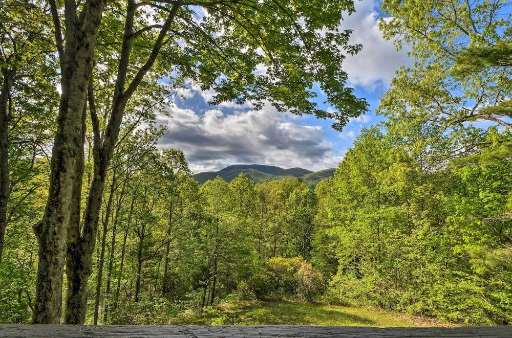 Sky Valley Home w Stunning Views 1 Mi to Resort - photo 11