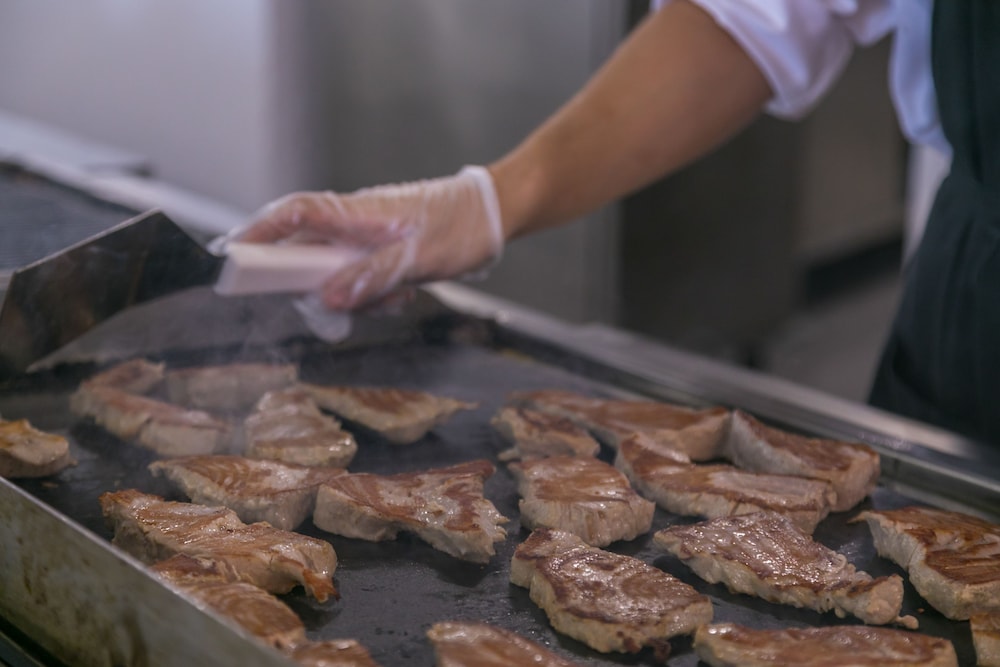 מזון ומשקאות