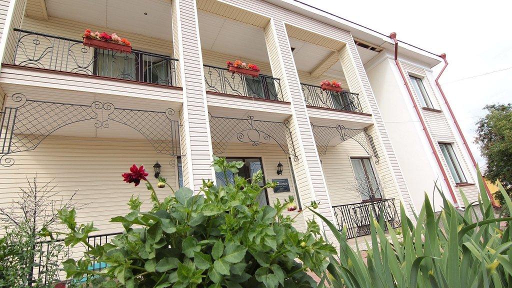 Duk Hotel — Uglich — photo 2