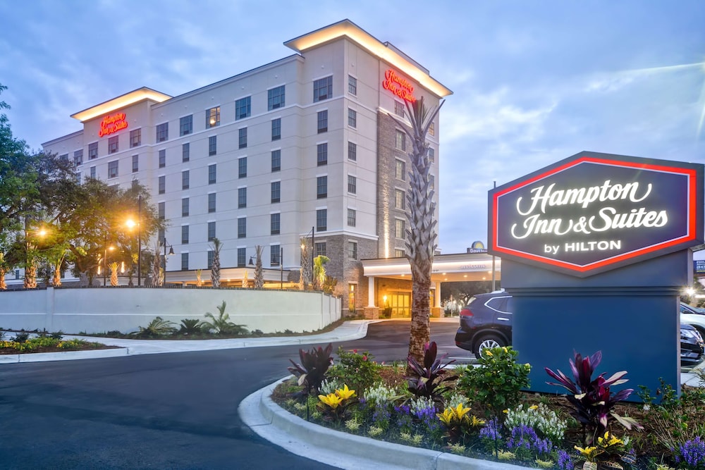 Hampton Inn & Suites Charleston Airport - photo 54