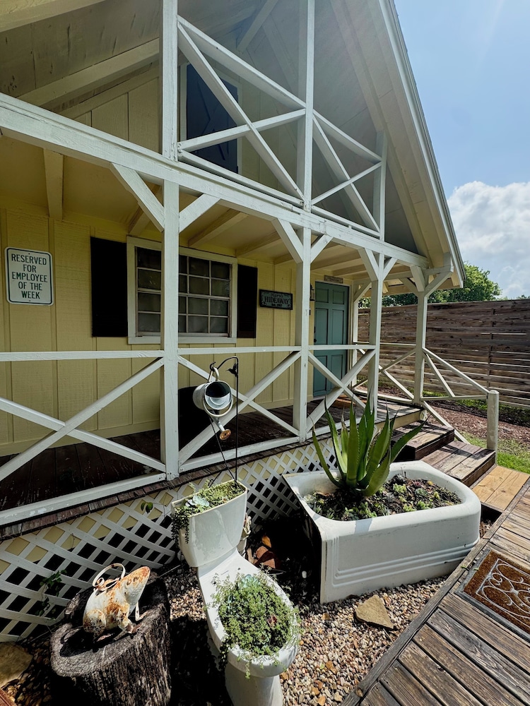 Hodge Podge Lodge - photo 13