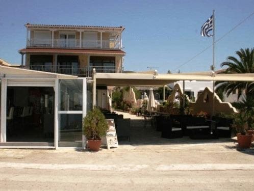 Meliton Inn Hotel & Suites in Neos Marmaras, Greece