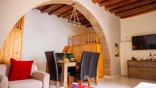 Beaver's Nest - carbon neutral hotel in Unknown City