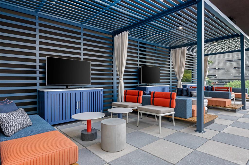 Cambria Hotel Austin Downtown - photo 48