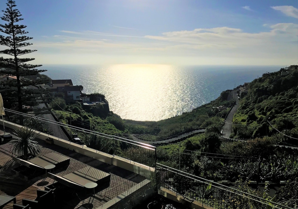 Hotel Do Campo - carbon neutral hotel in Ribeira Brava