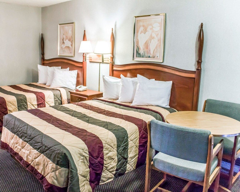 Dayspring Extended Stay - photo 10