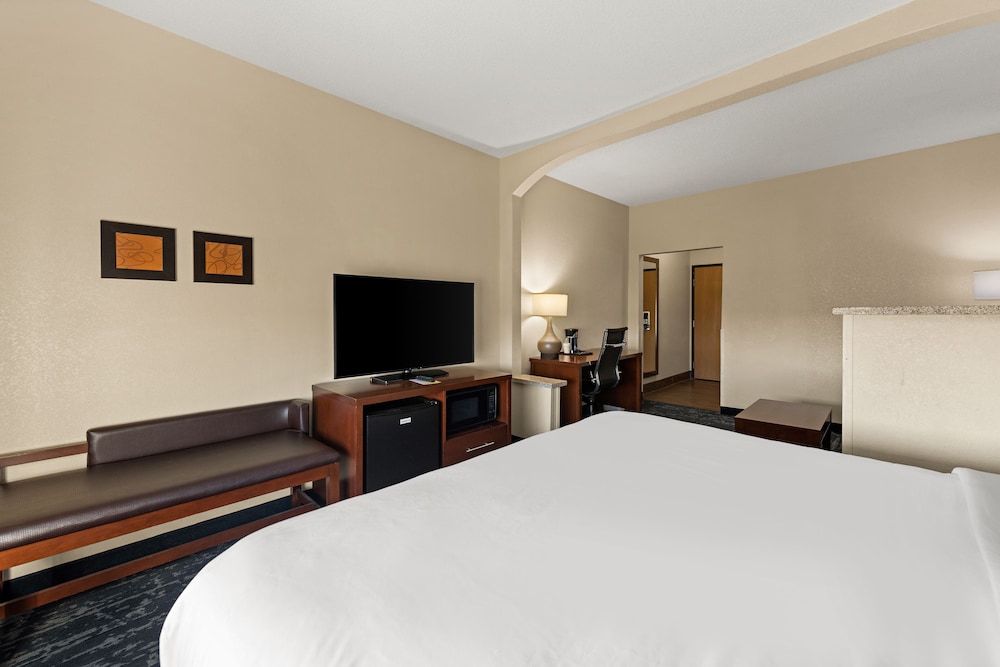 Comfort Suites Kansas City Liberty - photo 4