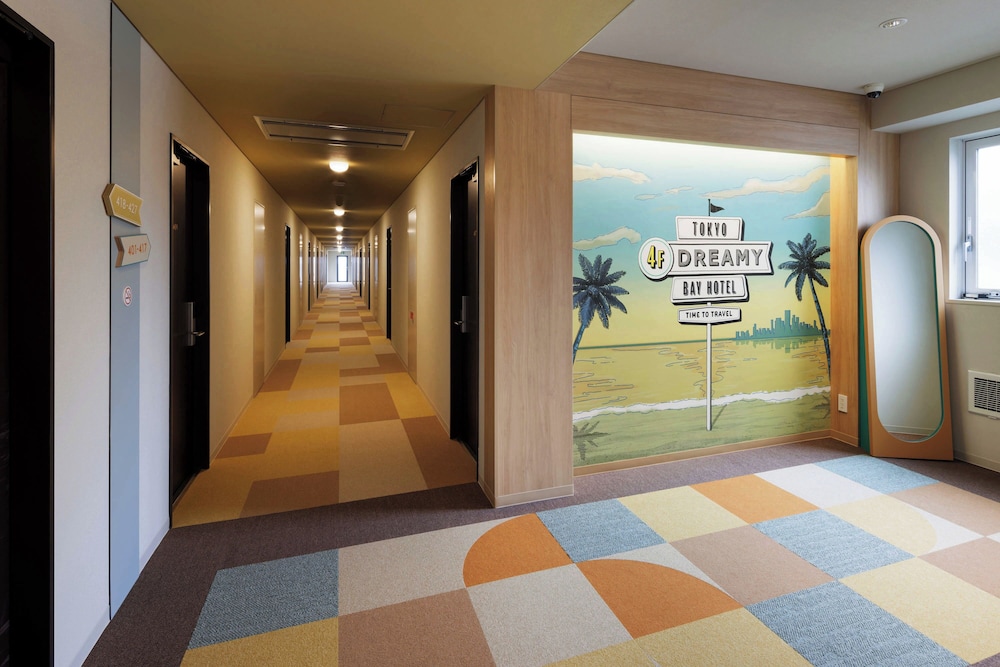 Cvs Bay Hotel — hotel in Funabashi