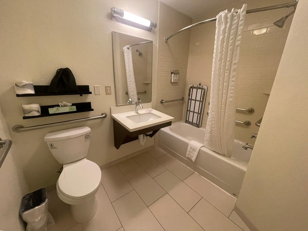 Candlewood Suites Secaucus Meadowlands by IHG - photo 10