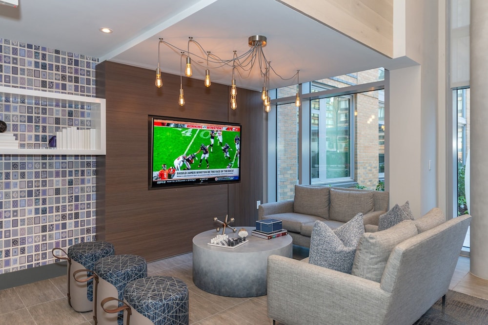 Global Luxury Suites Crystal City - photo 119