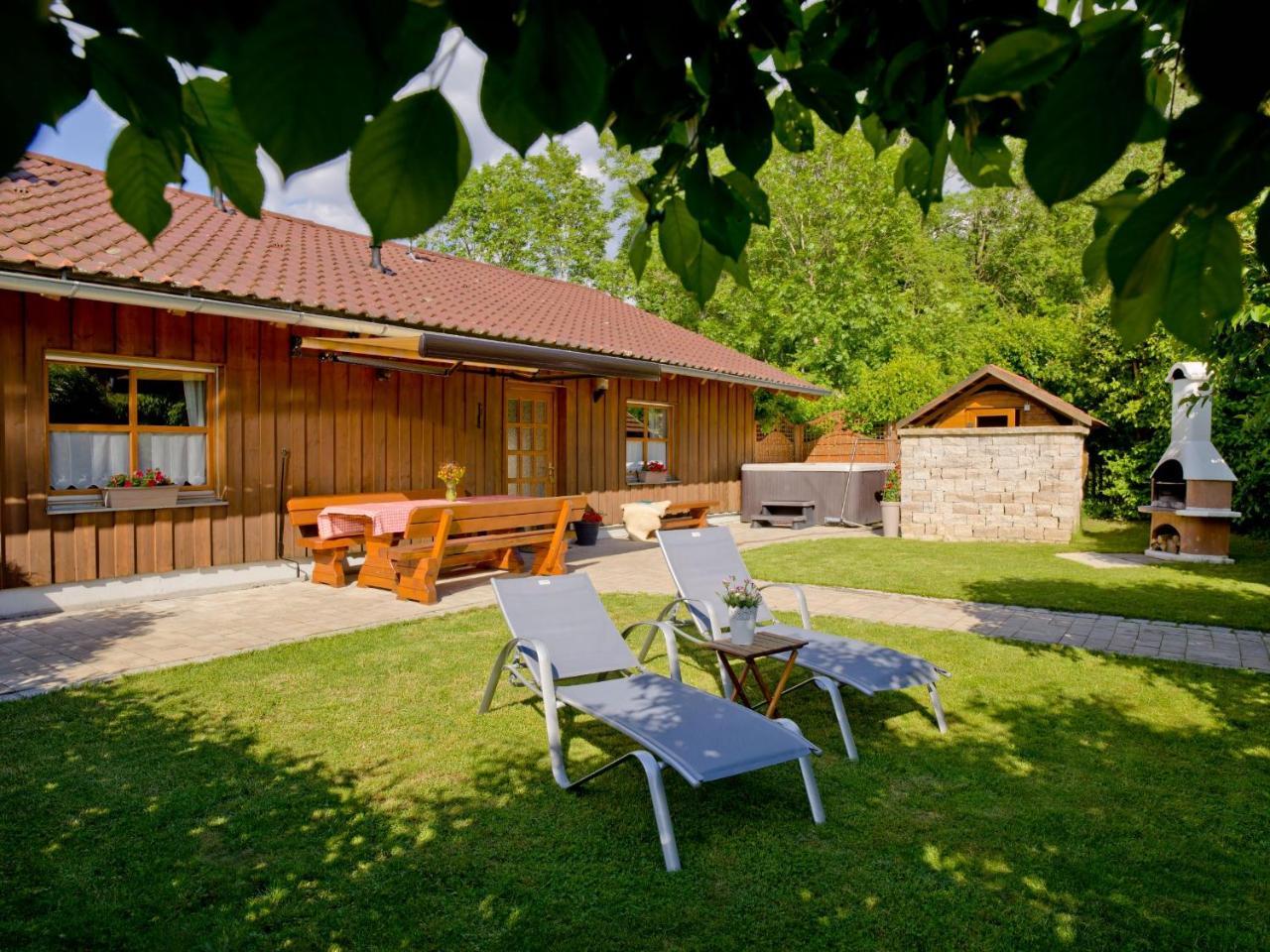 Ferienlandhaus Brunner — hotel in Zachenberg