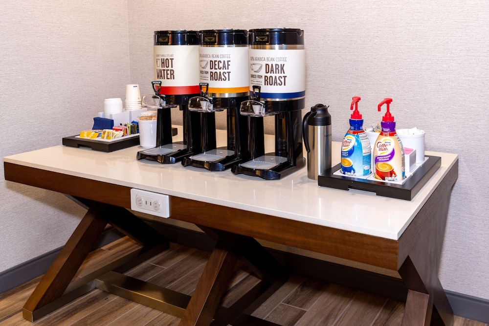 Hampton Inn by Hilton Selma - photo 41