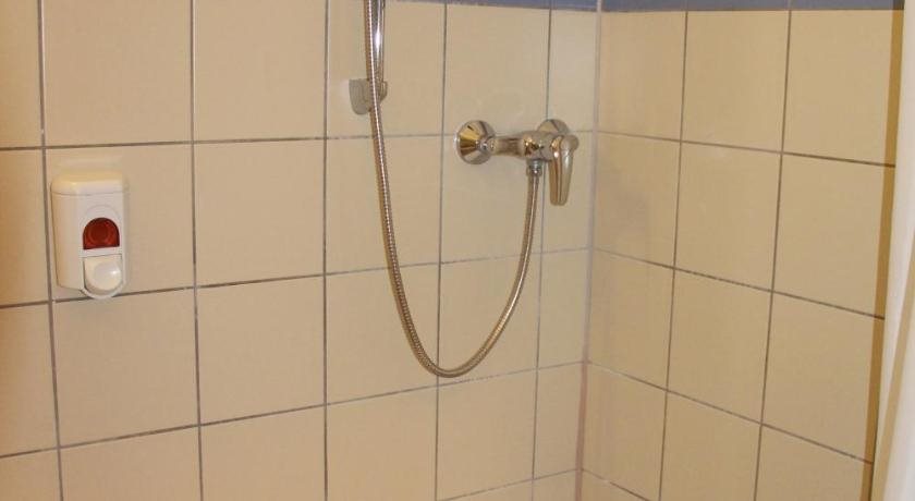 Nereus Park Hotel — Balatonalmadi — photo 2