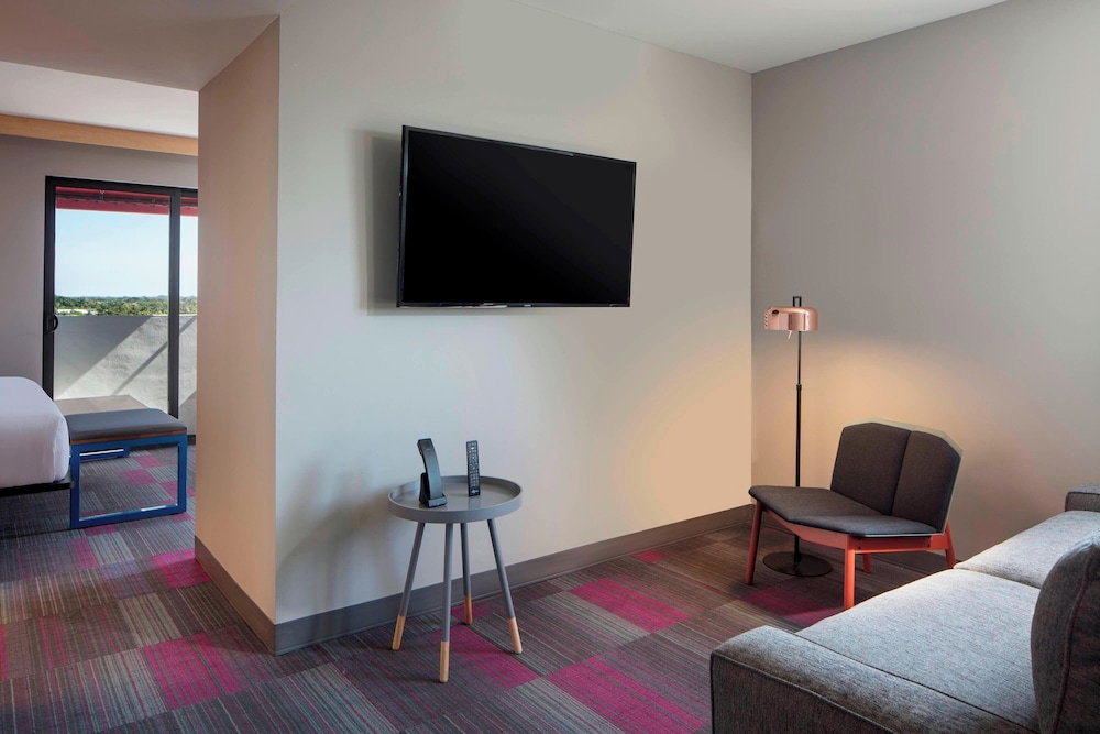 Aloft Coral Gables - photo 19
