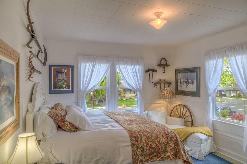 Crooked River Inn - photo 8