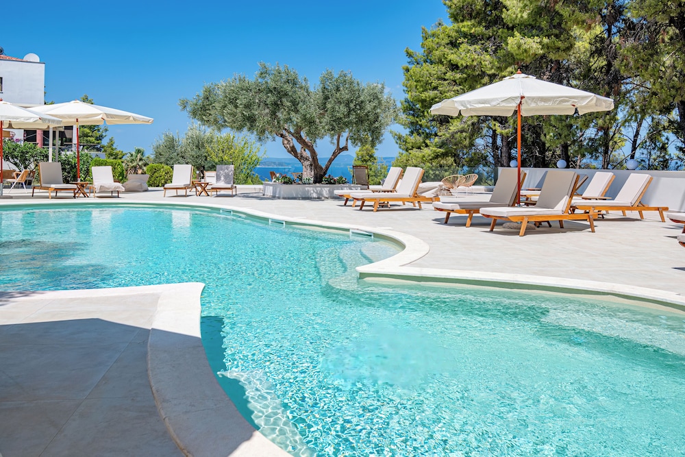 Serenity Hill in Kassandreia, Greece