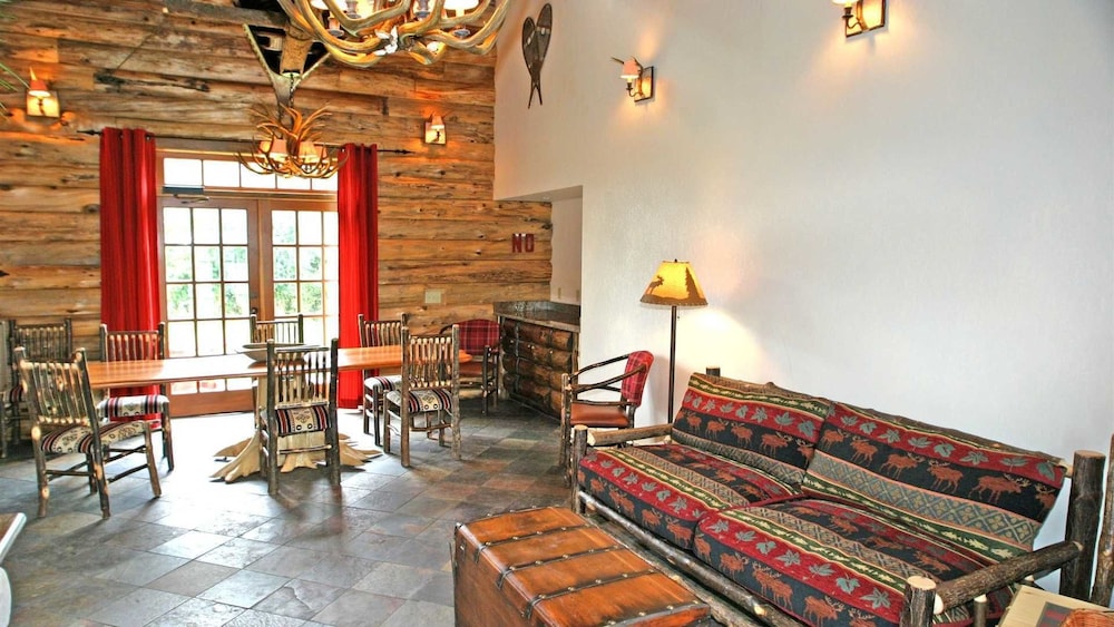 Finger Lakes Lodging - photo 23
