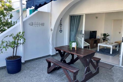 42 Thira Beautiful Beach apartment — 4-Star Luxury Hotel in Ballito, South Africa
