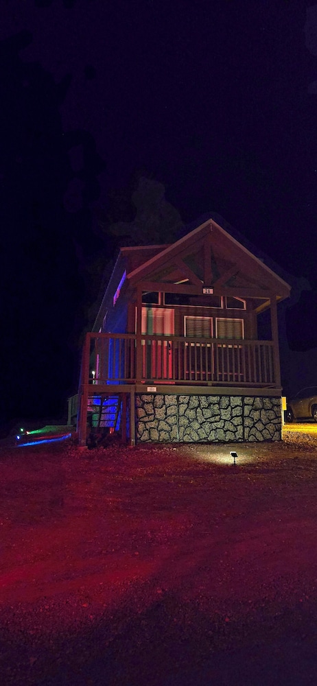 Canyon Motel and RV Park - photo 56