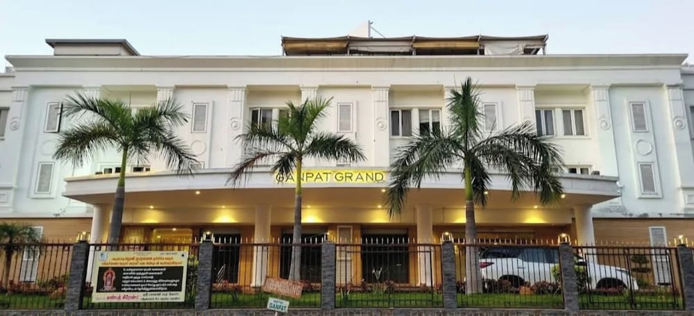 Hotel Ganpat Grand Palani in Palani, India