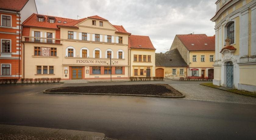 Penzion Panský dům — hotel in Rozmital Pod Tremsinem