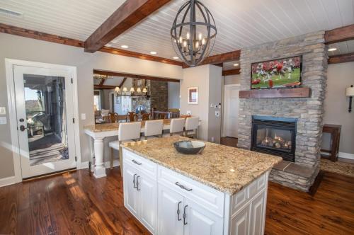 Grandfathered Inn - photo 8