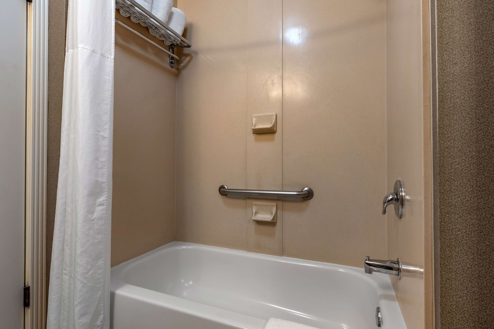 Hampton Inn Ukiah CA - photo 37