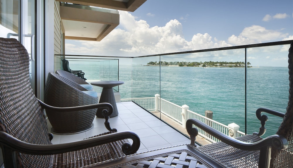 Pier House Resort & Spa - photo 44