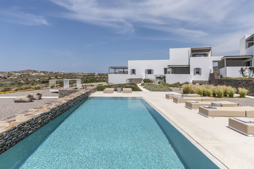 Korfi de Milo in Milos, Greece