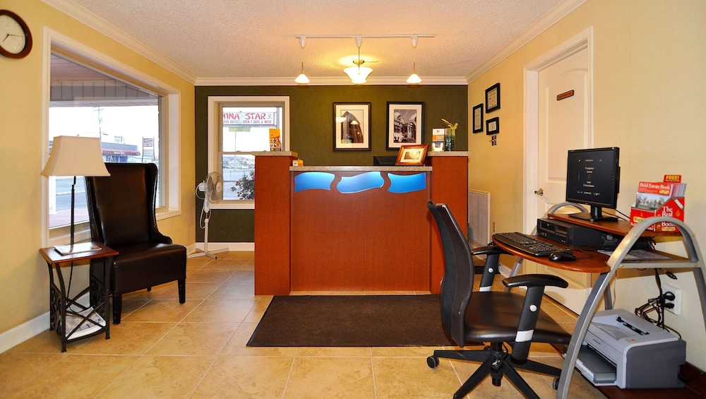 M star Hotel Searcy - photo 3