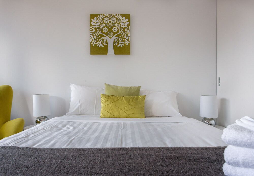 ABC Accommodation 534 Flinders — 4-Star Luxury Hotel in Melbourne, Australia