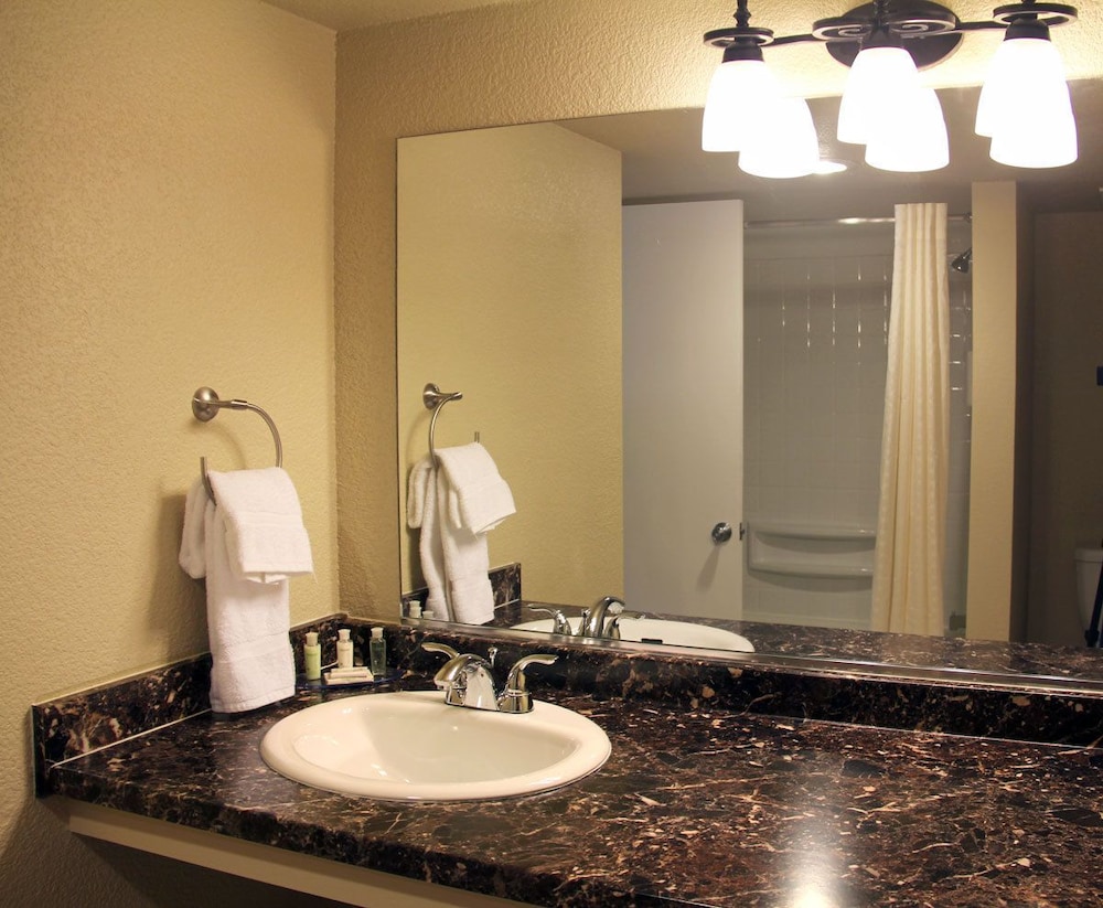 The Inn at St. George - photo 17