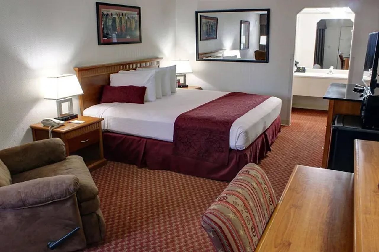 Baymont by Wyndham Grand Junction - photo 11