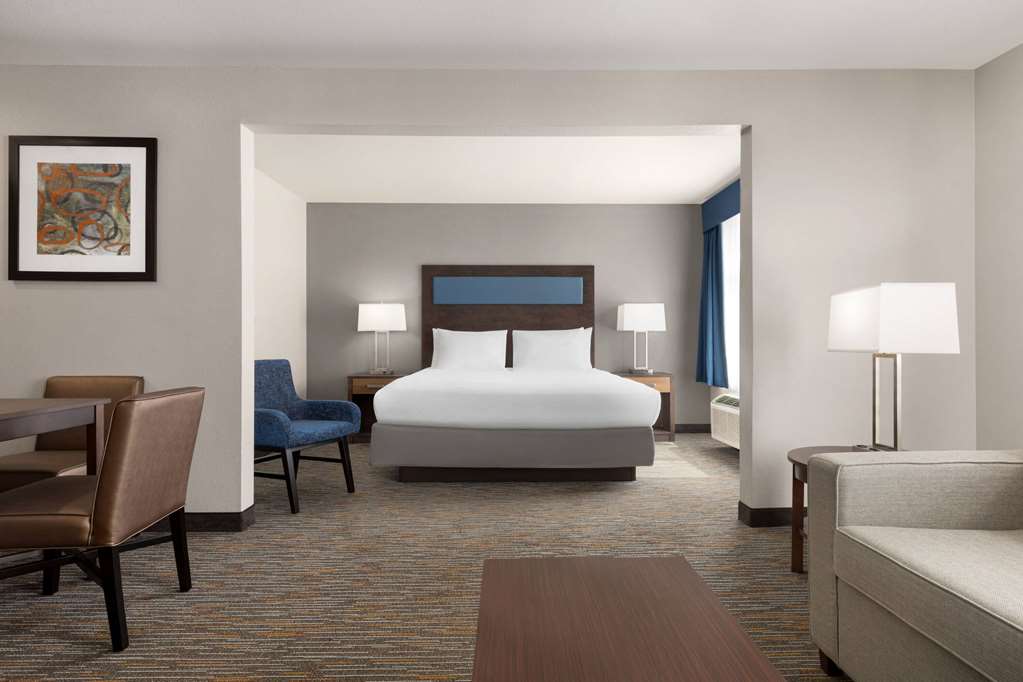 Wingate By Wyndham Southport - photo 22