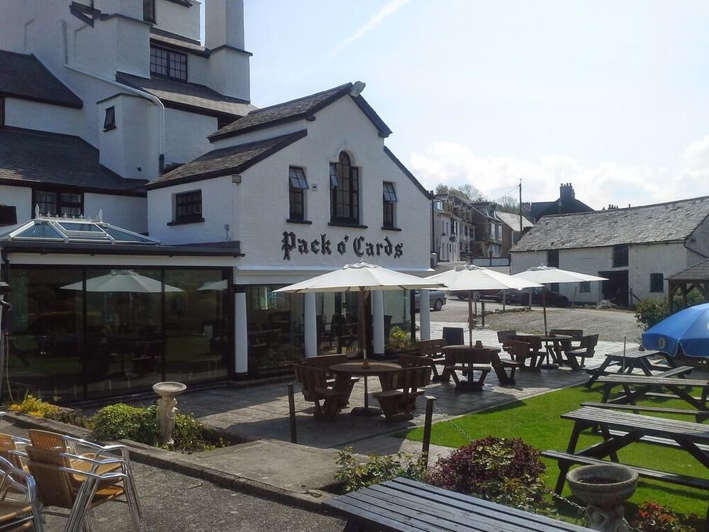 The Pack o' Cards — hotel in Combe Martin