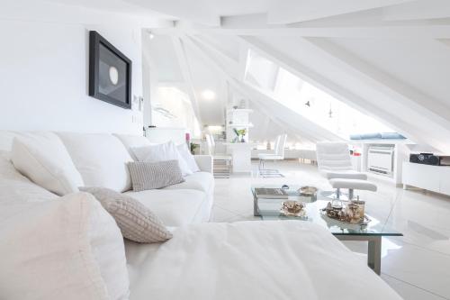 Apartment Flores Blanco