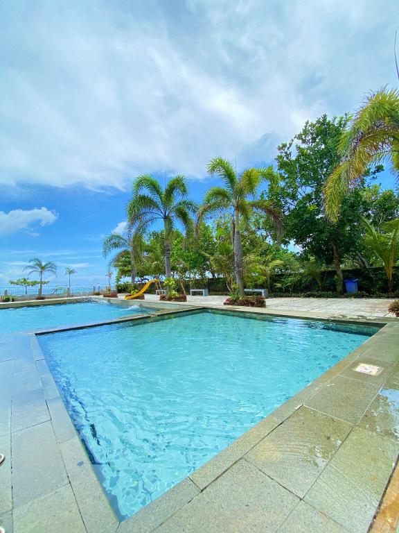 8988 Beach Resort — Pandeglang