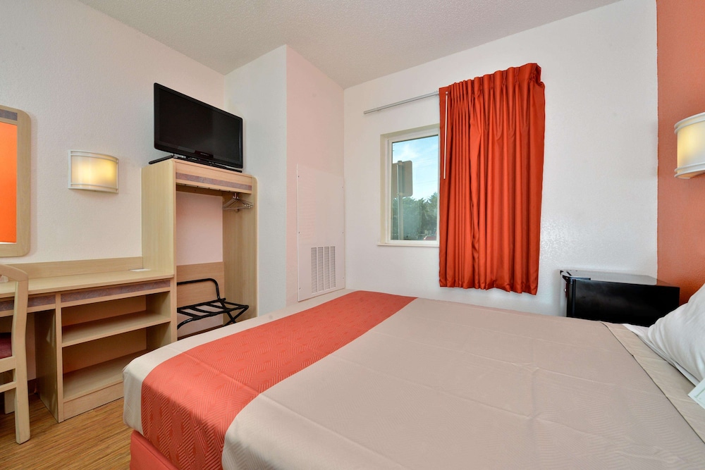 Motel 6 McKinney TX North - photo 19