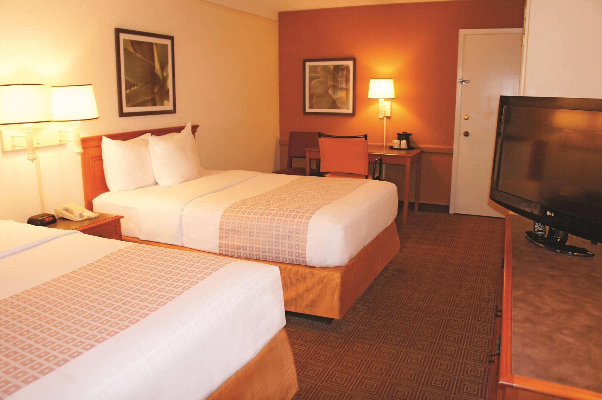 Baymont by Wyndham San Antonio South Park - photo 7