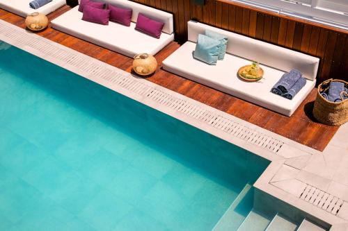 Chris Le Mare Gold Luxury Villa