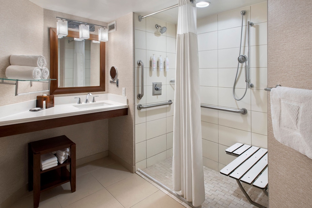 Philadelphia Airport Marriott - photo 25