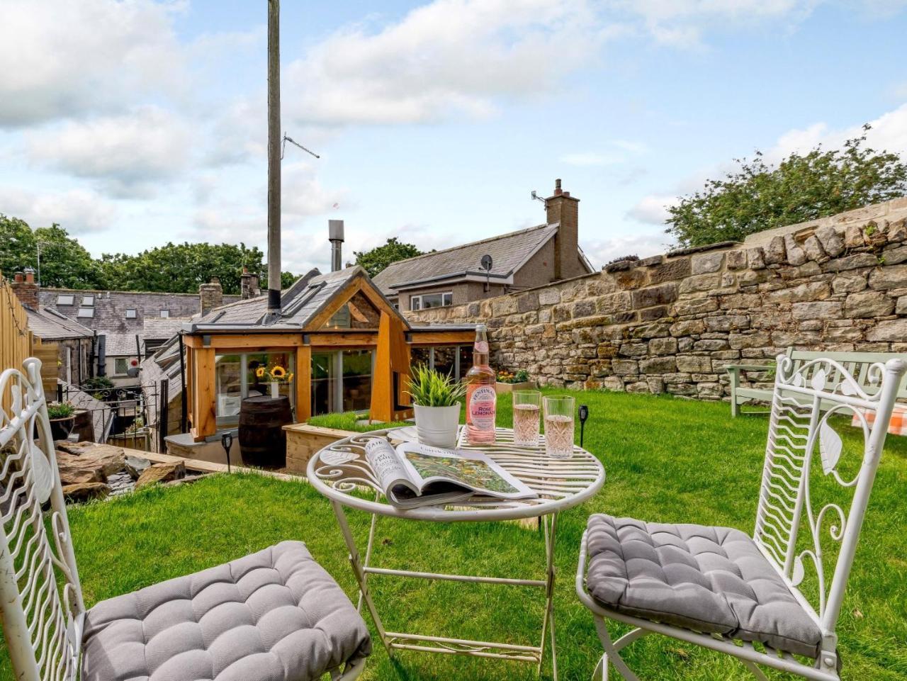 2 Bed In Rothbury 83597 — Rothbury