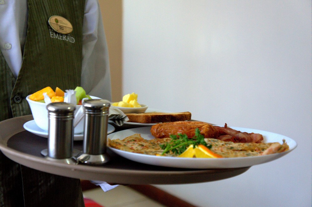 Room Service - Dining