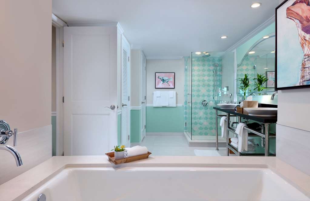 Ocean Key Resort A Noble House Resort - photo 100