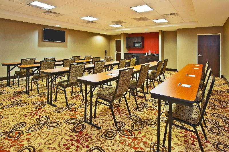 Holiday Inn Express & Suites Springfield Dayton Area by IHG - photo 31