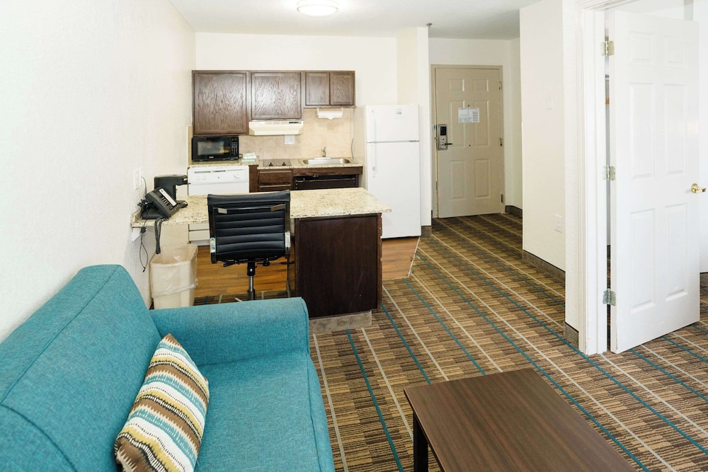 Mainstay Suites Knoxville Airport - photo 23