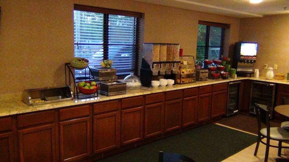 Put In Bay Resort and Conference Center - photo 28