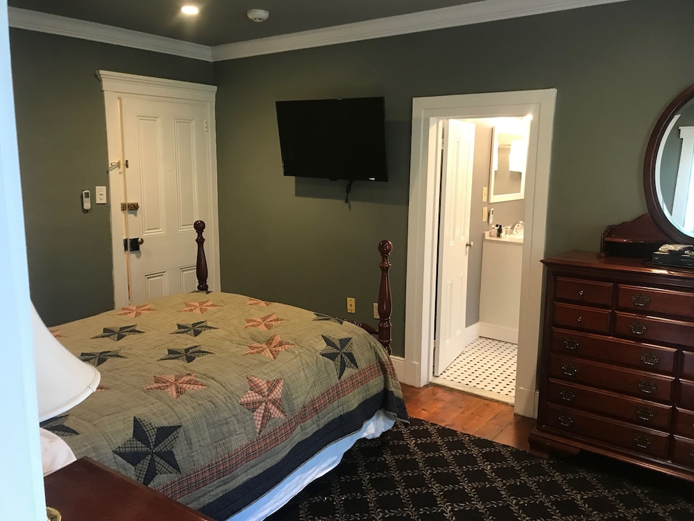 Stottsville Inn - photo 21